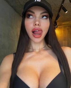 Фото проститутки Маша №1 в городе Черноморское