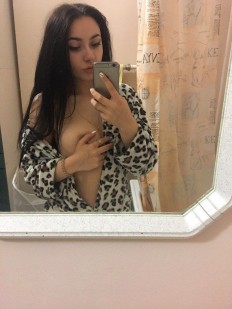 Фото проститутки Аня №1 в городе Черноморское